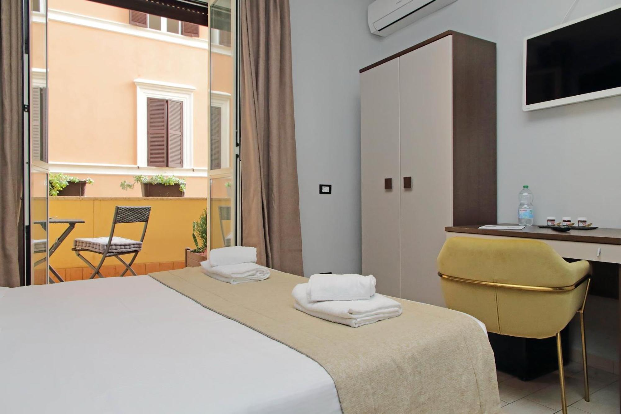 Roma Suite Centro Esterno foto